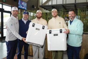 William & Alex Nylander hold prize following victory at RBC Canadian Open / NHLPA Faceoff / Golf Canada