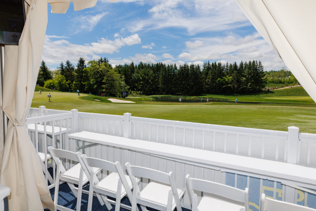 Lodges at 17